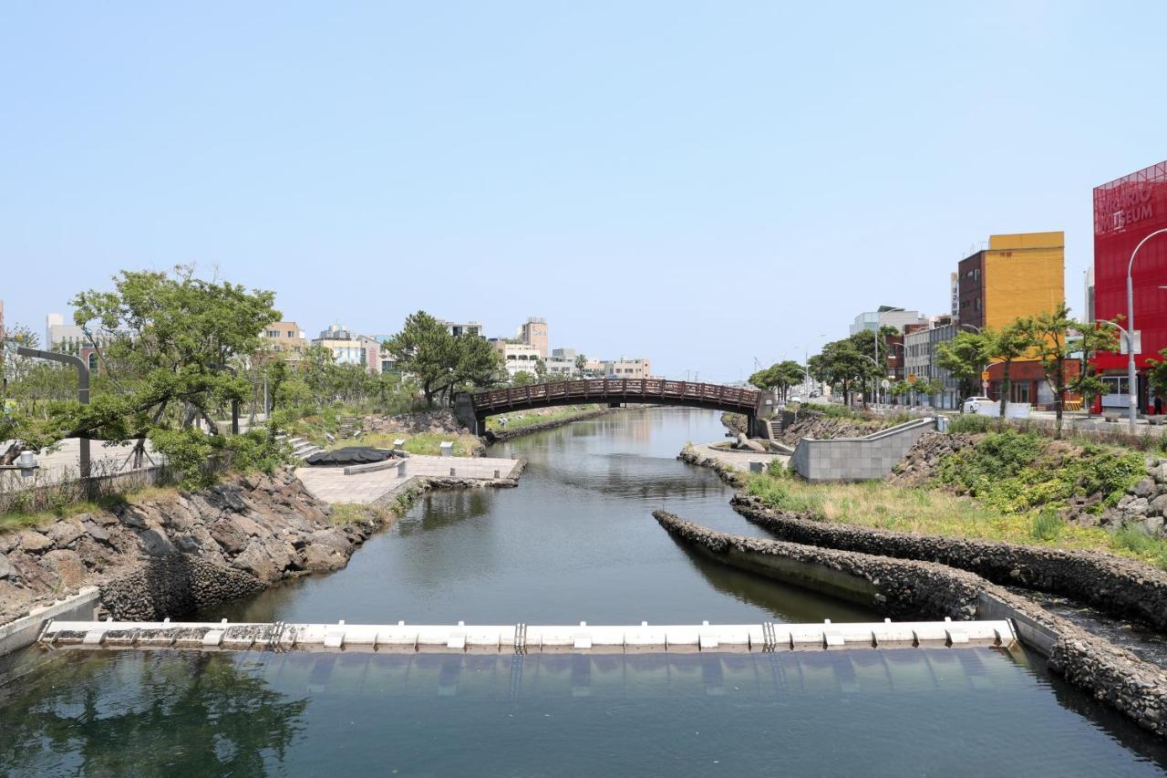 Daedong Hotel Jeju Exterior photo